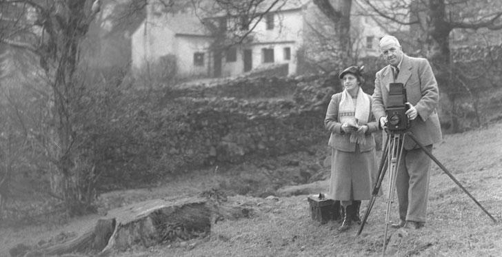 MOLLI-Hardman-with-Wife-Header